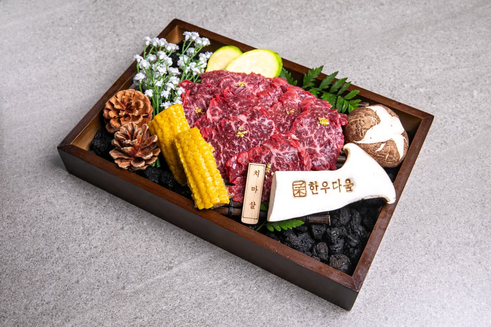 Hanwoo Flap Meat (100g) (한우 치마살 (100g)) — Gourmet Cuts at Hanwoodaum Hongdae, premium Hanwoo Korean BBQ in Seoul